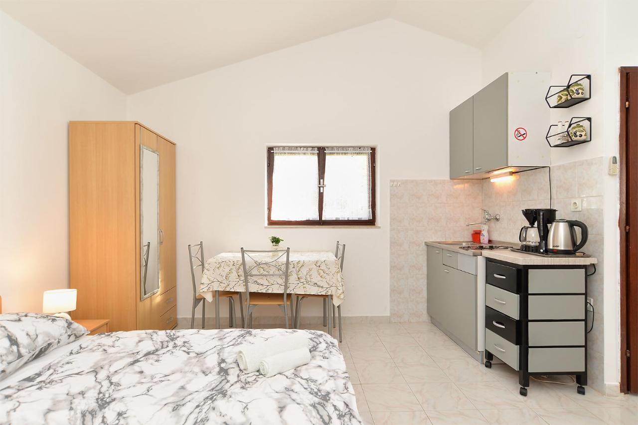 Apartment Ivan 535 Póla Kültér fotó
